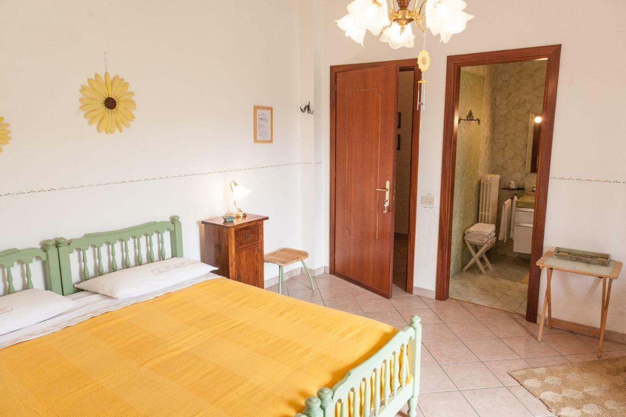 Il Melo Villa Fivizzano Exteriör bild